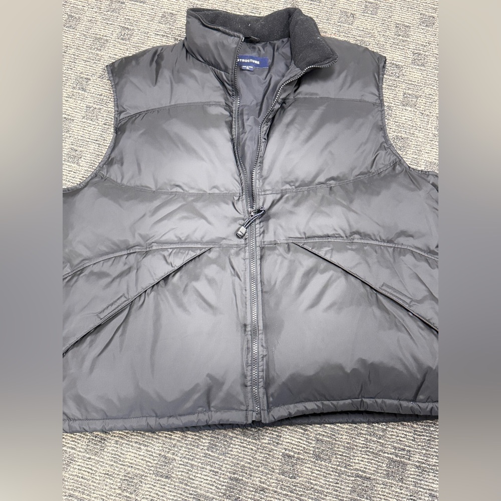 Structure Men's Jett Black Puffer Vest‎